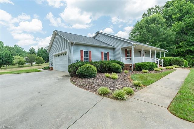 226 Augusta Drive, Lexington, NC 27295