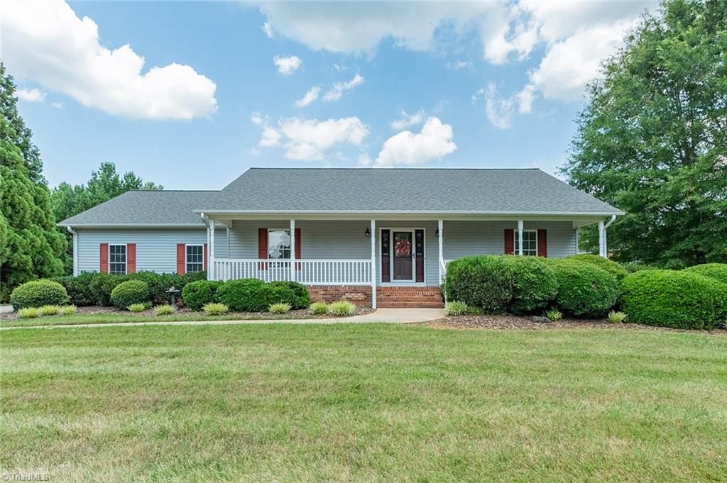 226 Augusta Drive, Lexington, NC 27295