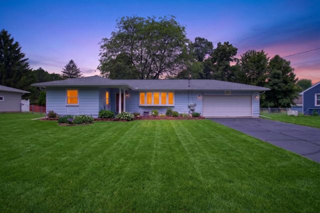 216 Eastlawn, Parma Vlg, MI 49269