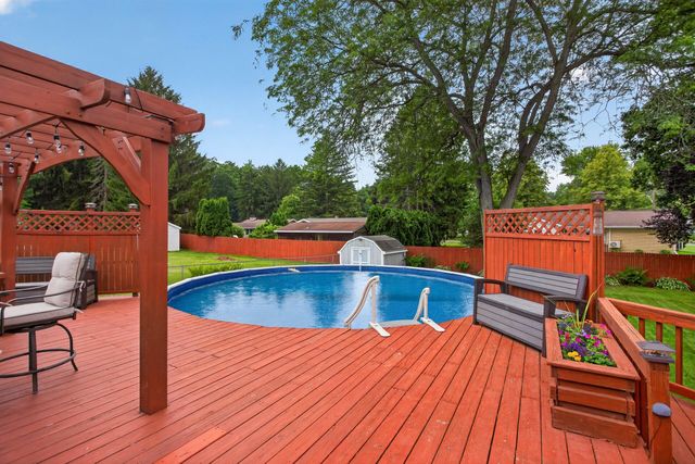 216 Eastlawn, Parma Vlg, MI 49269