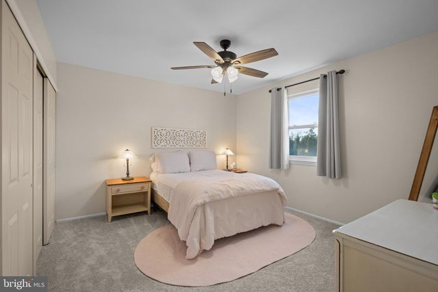 13 DEERFIELD LN, Sewell, NJ 08080