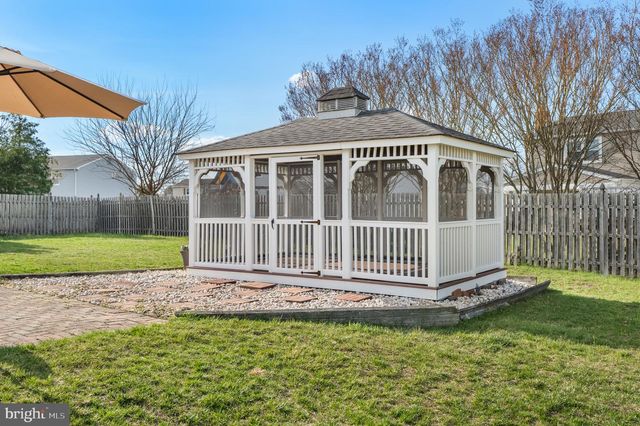 13 DEERFIELD LN, Sewell, NJ 08080