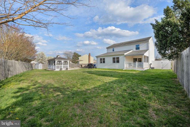 13 DEERFIELD LN, Sewell, NJ 08080