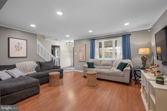 13 DEERFIELD LN, Sewell, NJ 08080