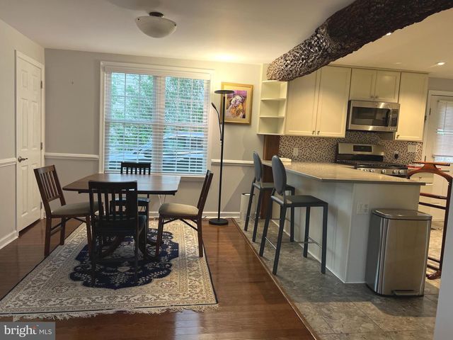39 VAN LEER AVE, Media, PA 19063