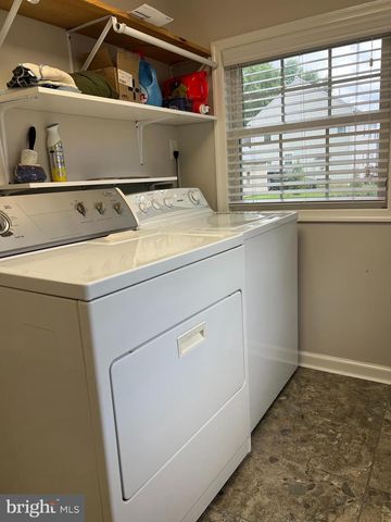 39 VAN LEER AVE, Media, PA 19063