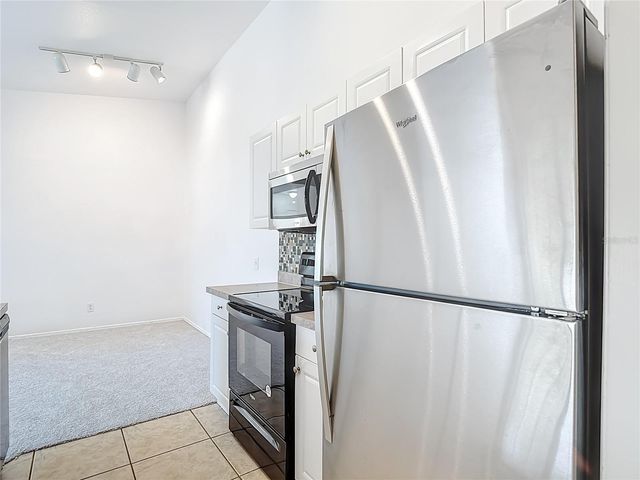 36106 LAKE CHASE BOULEVARD 201, Zephyrhills, FL 33541