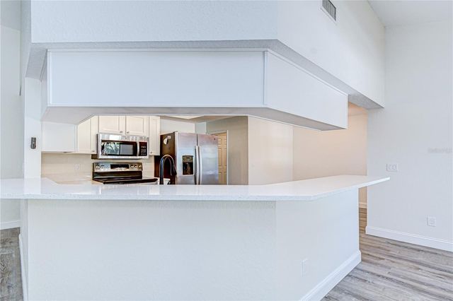 9731 62ND AVENUE N, St Petersburg, FL 33708