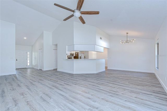 9731 62ND AVENUE N, St Petersburg, FL 33708