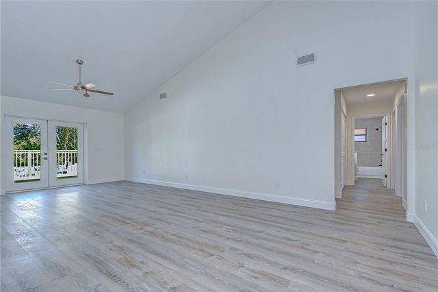 9731 62ND AVENUE N, St Petersburg, FL 33708