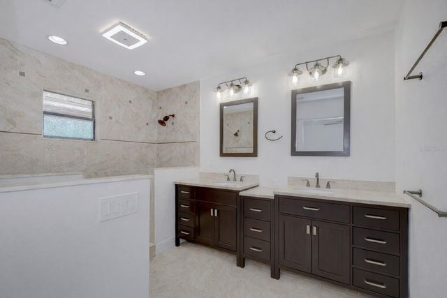 9731 62ND AVENUE N, St Petersburg, FL 33708