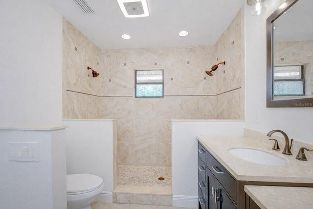 9731 62ND AVENUE N, St Petersburg, FL 33708