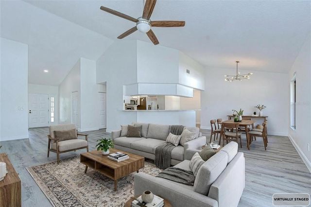 9731 62ND AVENUE N, St Petersburg, FL 33708