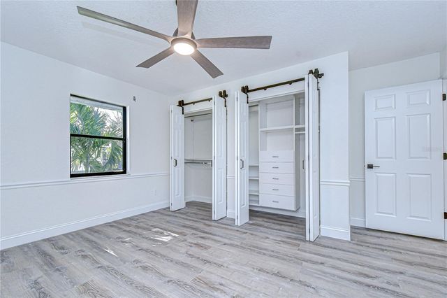 9731 62ND AVENUE N, St Petersburg, FL 33708