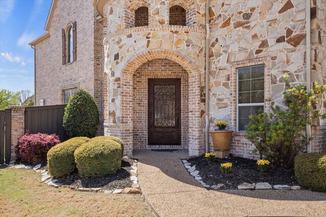 49 Pristine Pond Drive, Frisco, TX 75034