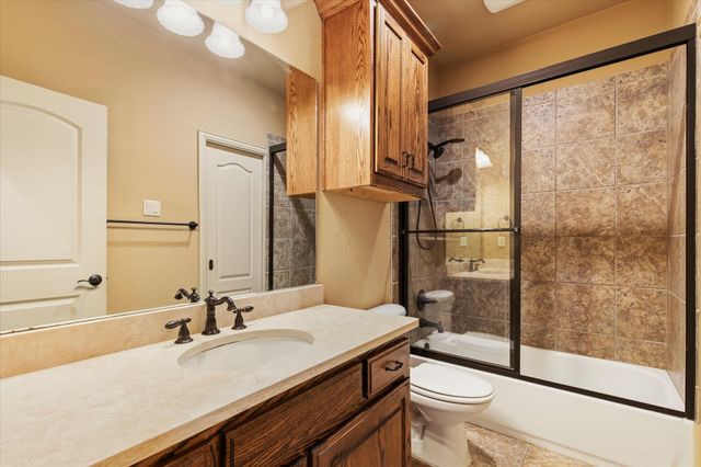 49 Pristine Pond Drive, Frisco, TX 75034