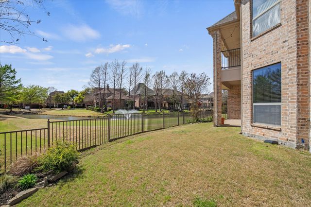 49 Pristine Pond Drive, Frisco, TX 75034