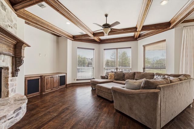 49 Pristine Pond Drive, Frisco, TX 75034