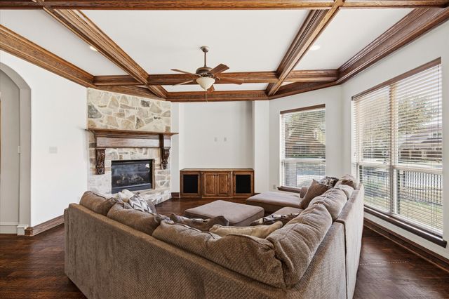 49 Pristine Pond Drive, Frisco, TX 75034