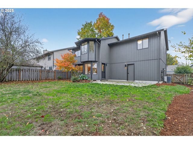 16629 Nw CHARLAIS St, Beaverton, OR 97006