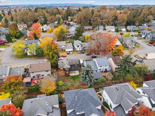 16629 Nw CHARLAIS St, Beaverton, OR 97006