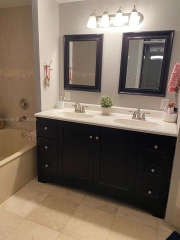 11881 SW 13th Ct, Davie, FL 33325