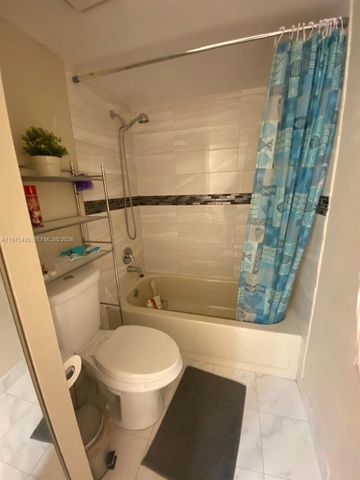 11881 SW 13th Ct, Davie, FL 33325