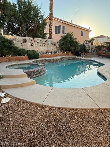 1391 Echo Falls Avenue, Las Vegas, NV 89183