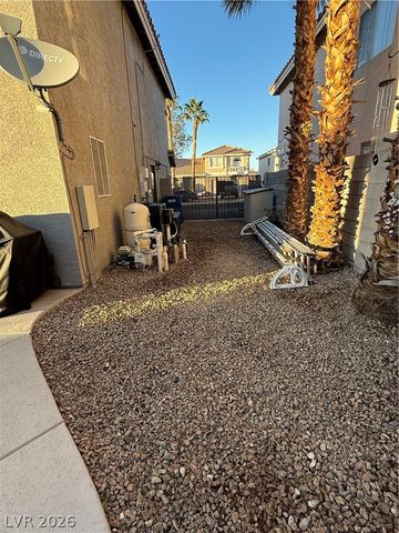 1391 Echo Falls Avenue, Las Vegas, NV 89183