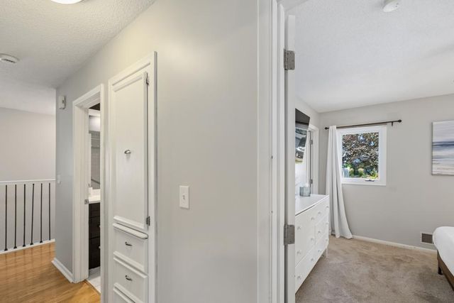 9920 36th Place N, Plymouth, MN 55441