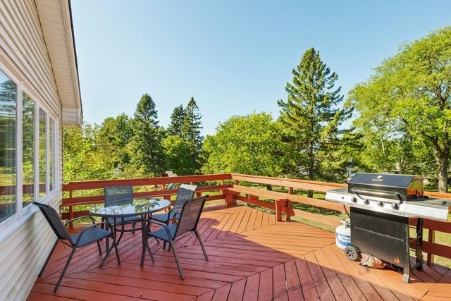 9920 36th Place N, Plymouth, MN 55441