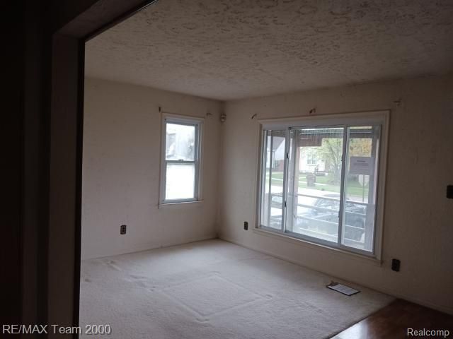 26120 Princeton Street, Inkster, MI 48141