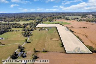 0 Charlie Crosslin Rd, Manchester, TN 37355