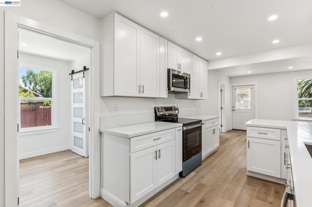 212 Illinois Street, Vallejo, CA 94590
