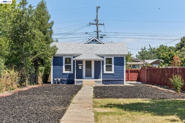 212 Illinois Street, Vallejo, CA 94590