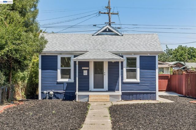 212 Illinois Street, Vallejo, CA 94590