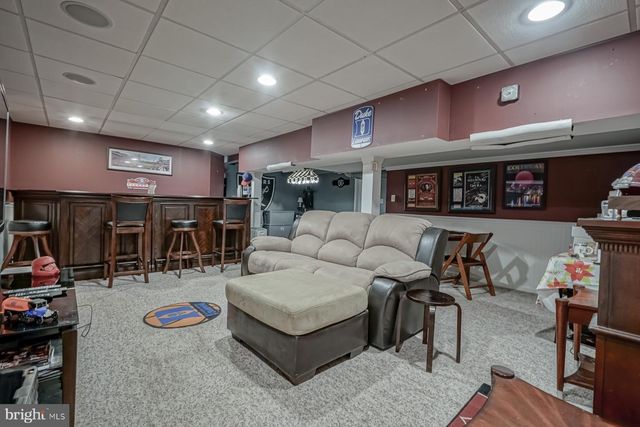 943 SYKESVILLE ROAD, Williamstown, NJ 08094
