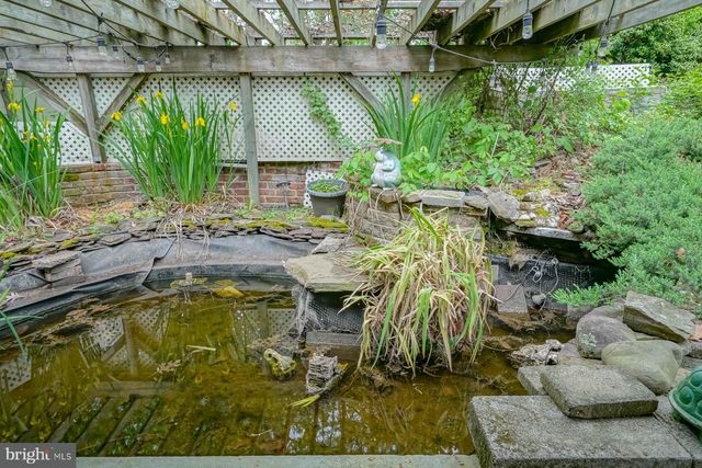943 SYKESVILLE ROAD, Williamstown, NJ 08094