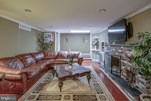 943 SYKESVILLE ROAD, Williamstown, NJ 08094