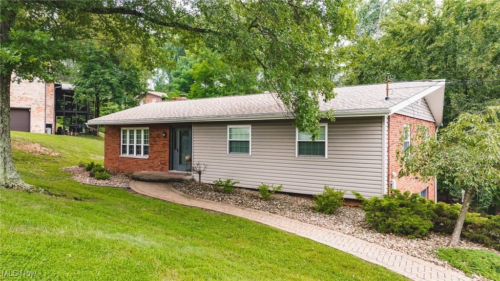 30 N Hills Drive, North Hills, WV 26104