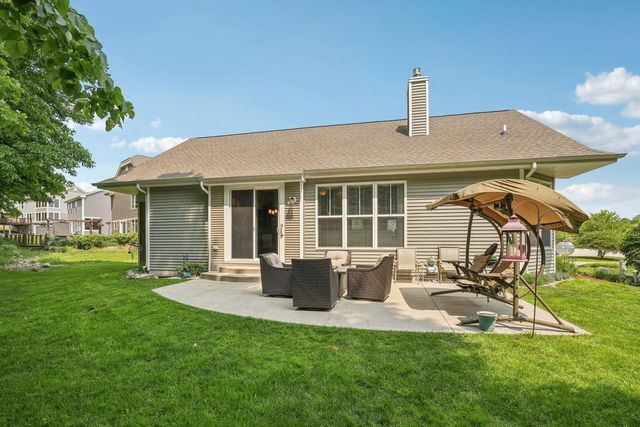 1549 E Monroe AVENUE, Hartford, WI 53027