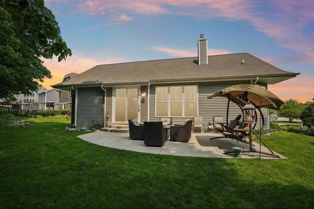 1549 E Monroe AVENUE, Hartford, WI 53027