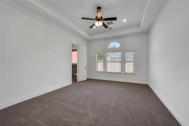 95 S Greenprint Circle, Tomball, TX 77375