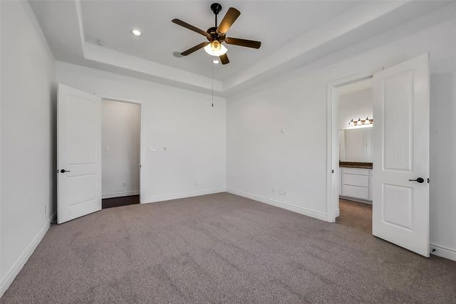 95 S Greenprint Circle, Tomball, TX 77375