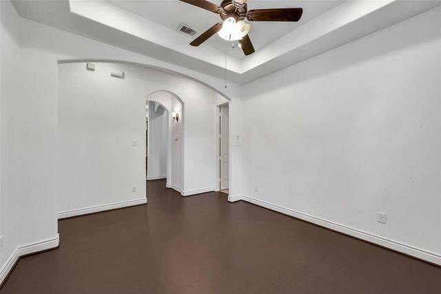 95 S Greenprint Circle, Tomball, TX 77375