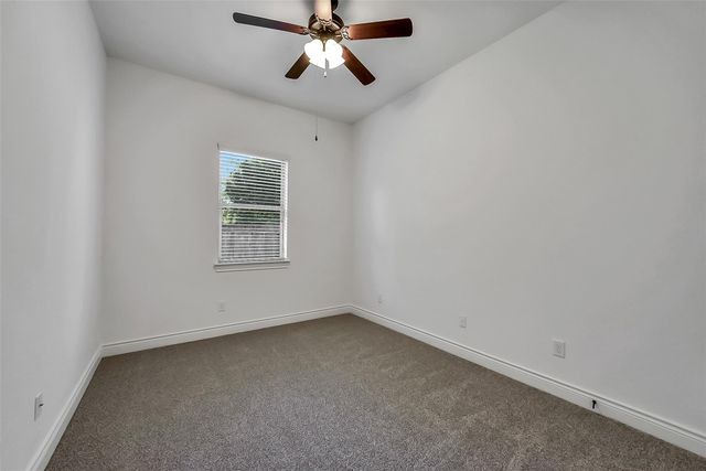 95 S Greenprint Circle, Tomball, TX 77375