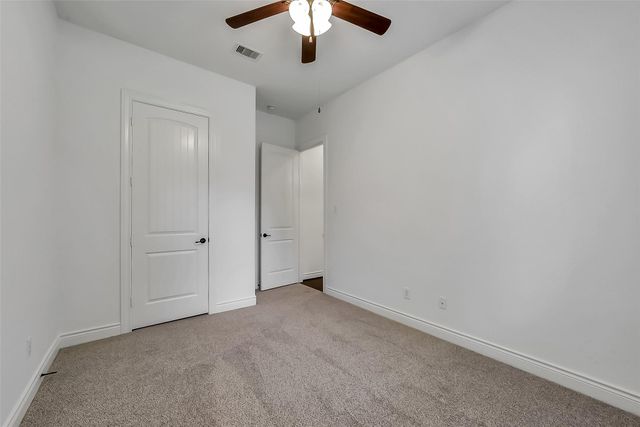 95 S Greenprint Circle, Tomball, TX 77375