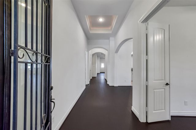 95 S Greenprint Circle, Tomball, TX 77375