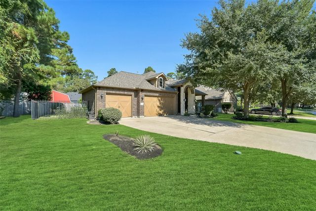 95 S Greenprint Circle, Tomball, TX 77375
