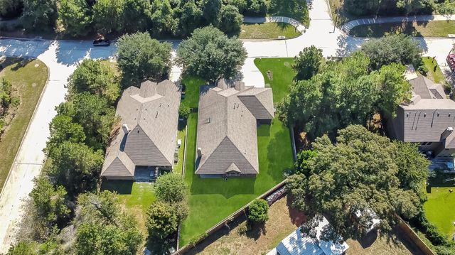 95 S Greenprint Circle, Tomball, TX 77375